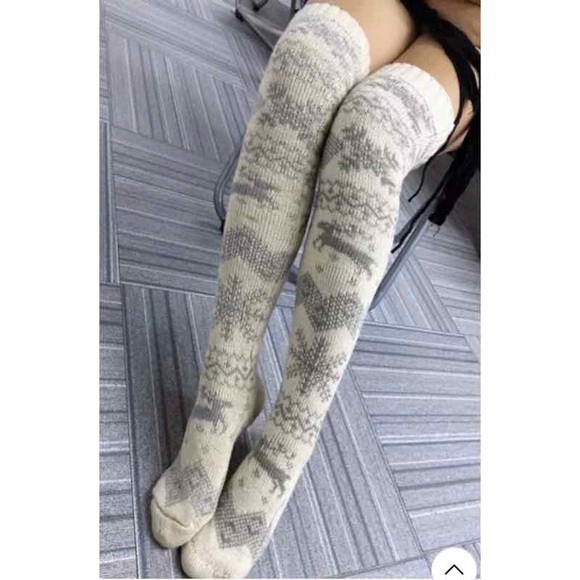 GYMBOREE HOLIDAY SHOP REINDEER FACE N STRIPE 2-PAIR OF BOYS SOCKS 0 3 6 12 NWT